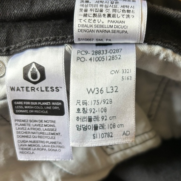 Levi's 512 Slim Taper Jeans Black Denim Stretch Men's 36x32 (actual 31" inseam) - Picture 8 of 9